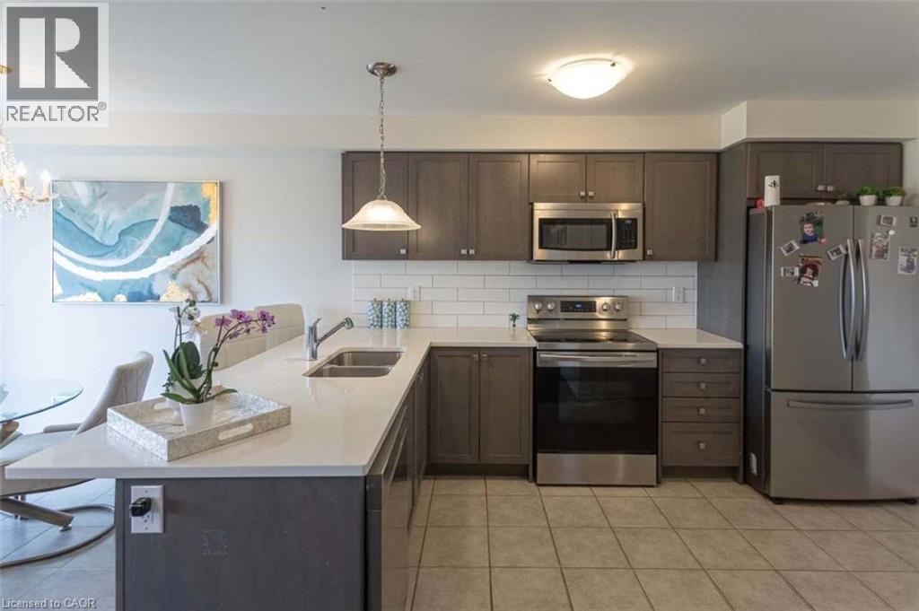 3 Cooke Avenue, Brantford, Ontario  N3T 0S2 - Photo 4 - 40784017