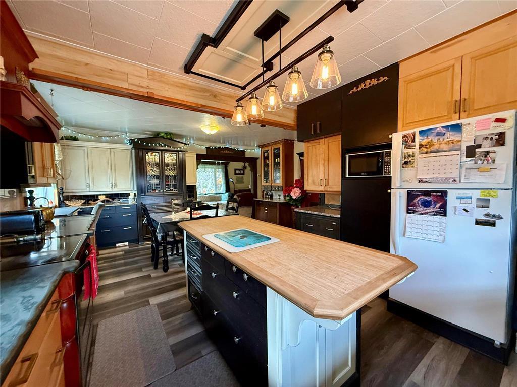 204 Learners Street, Minitonas, Manitoba  R0L 1G0 - Photo 8 - 202527581