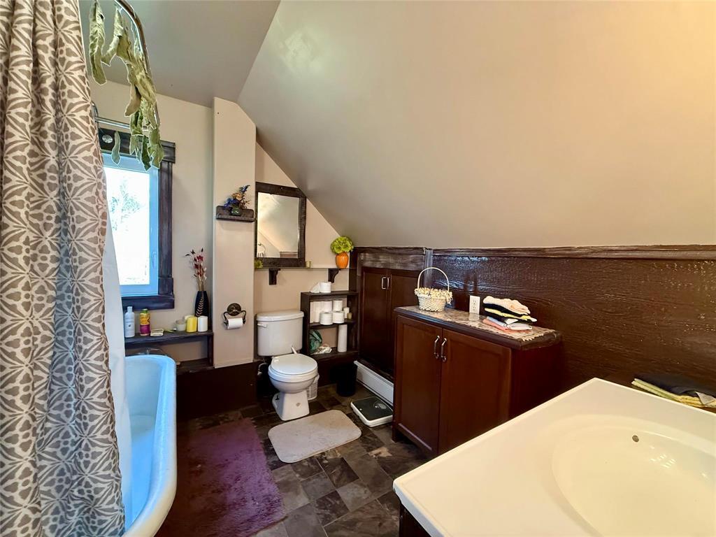 204 Learners Street, Minitonas, Manitoba  R0L 1G0 - Photo 26 - 202527581