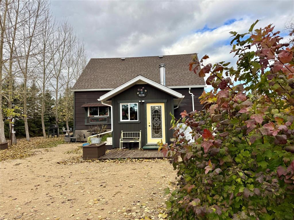 204 Learners Street, Minitonas, Manitoba  R0L 1G0 - Photo 1 - 202527581