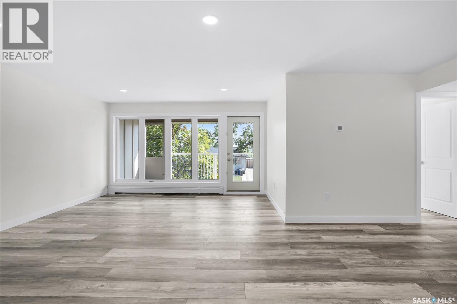 203 318 108th Street W, Saskatoon, Saskatchewan  S7N 1P8 - Photo 14 - SK022003