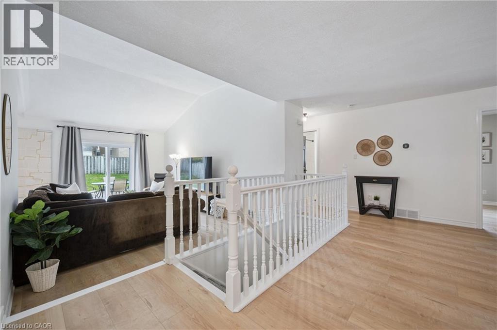 7 Peter Court, Cambridge, Ontario  N1P 1C3 - Photo 5 - 40777882