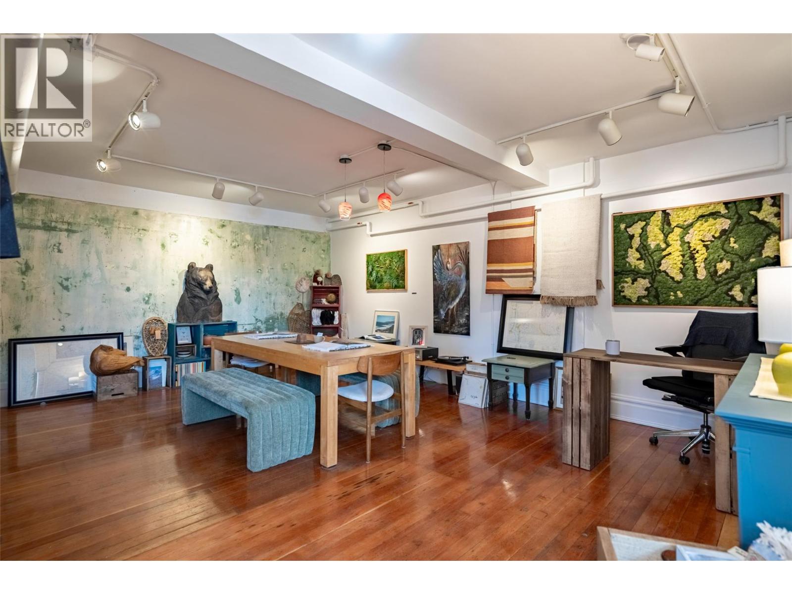 2004 Columbia Avenue, Rossland, British Columbia  V0G 1Y0 - Photo 18 - 10367101