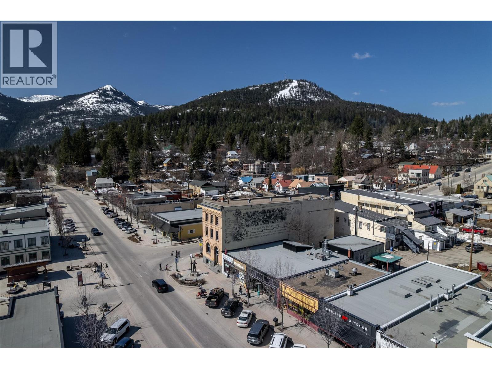 2004 Columbia Avenue, Rossland, British Columbia  V0G 1Y0 - Photo 68 - 10367101