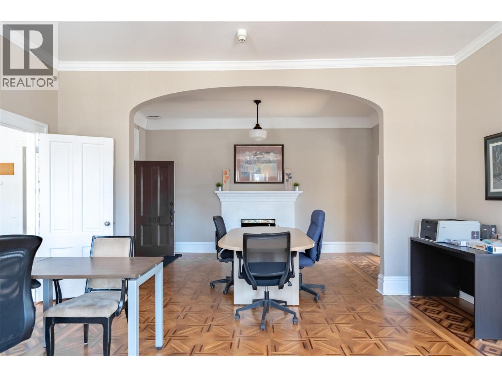 2004 Columbia Avenue, Rossland, British Columbia  V0G 1Y0 - Photo 58 - 10367101