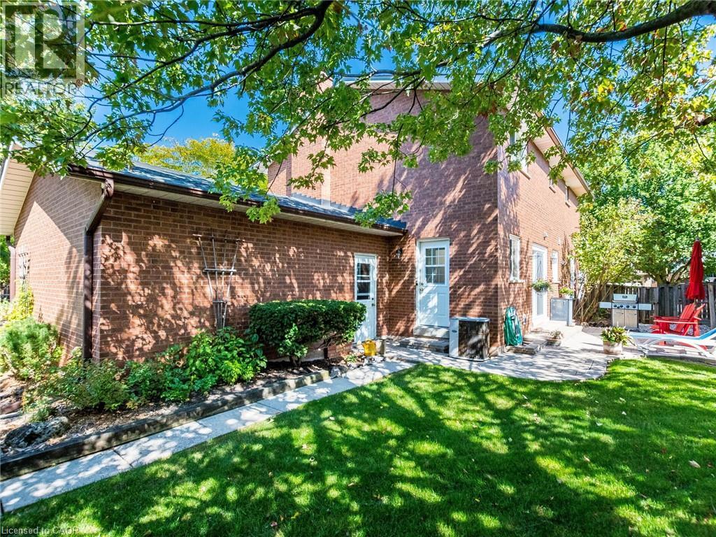 1404 Kimberley Drive, Oakville, Ontario  L6H 2W6 - Photo 29 - 40784232