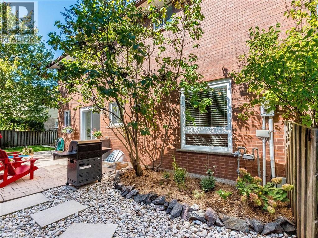 1404 Kimberley Drive, Oakville, Ontario  L6H 2W6 - Photo 31 - 40784232