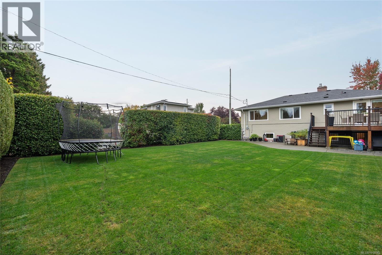 2248 Pacific Ave, Oak Bay, British Columbia  V8R 2V5 - Photo 11 - 1018582