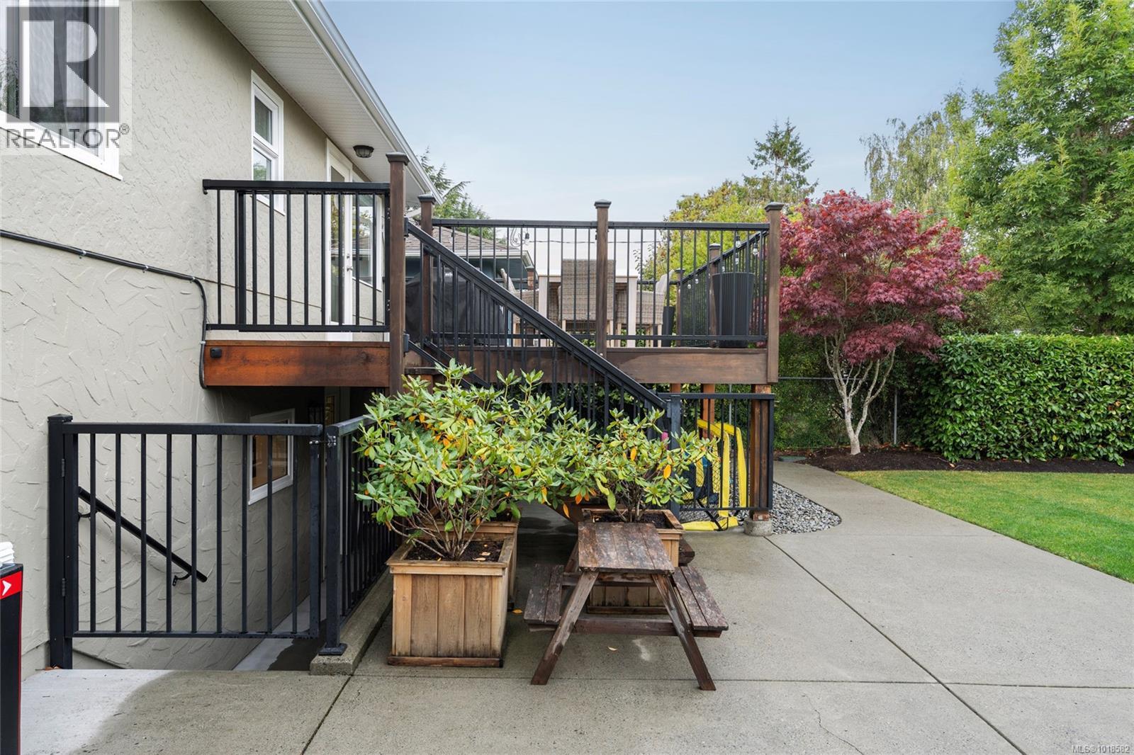 2248 Pacific Ave, Oak Bay, British Columbia  V8R 2V5 - Photo 13 - 1018582