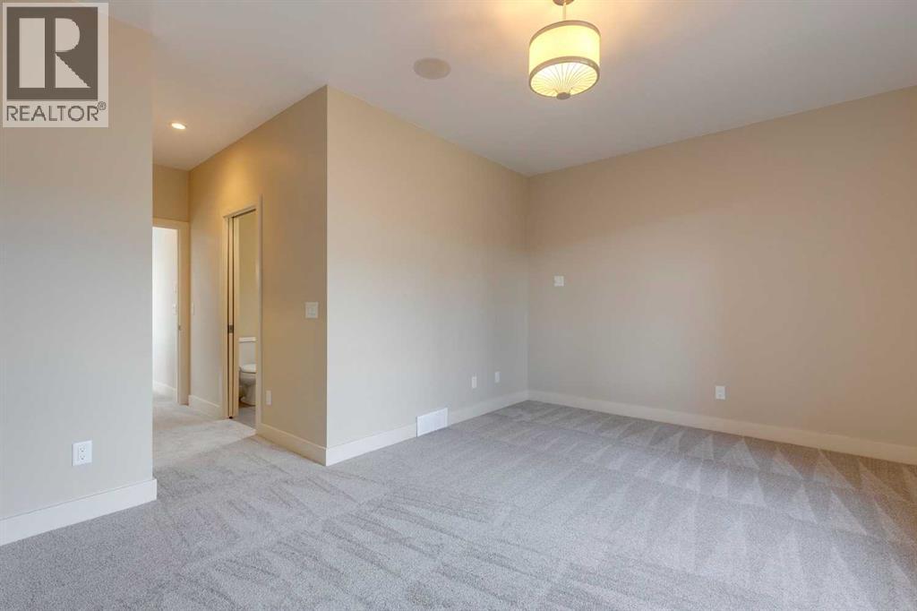 2413 36 Street Sw, Calgary, Alberta  T3E 2Z6 - Photo 22 - A2267002