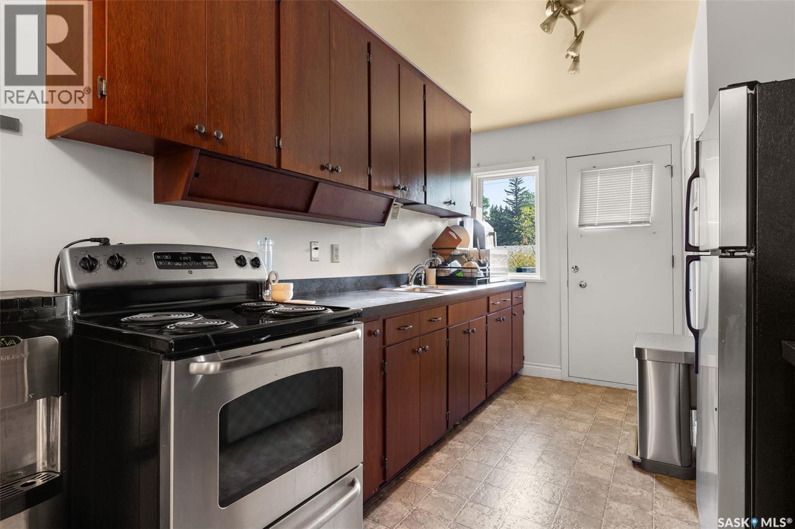 3819 Garnet Street, Regina, Saskatchewan  S4S 2K5 - Photo 8 - SK021995