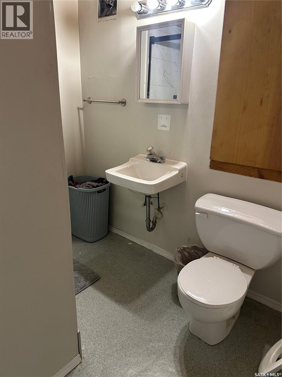 524 Gibson Street, La Ronge, Saskatchewan  S0J 1L0 - Photo 18 - SK021927