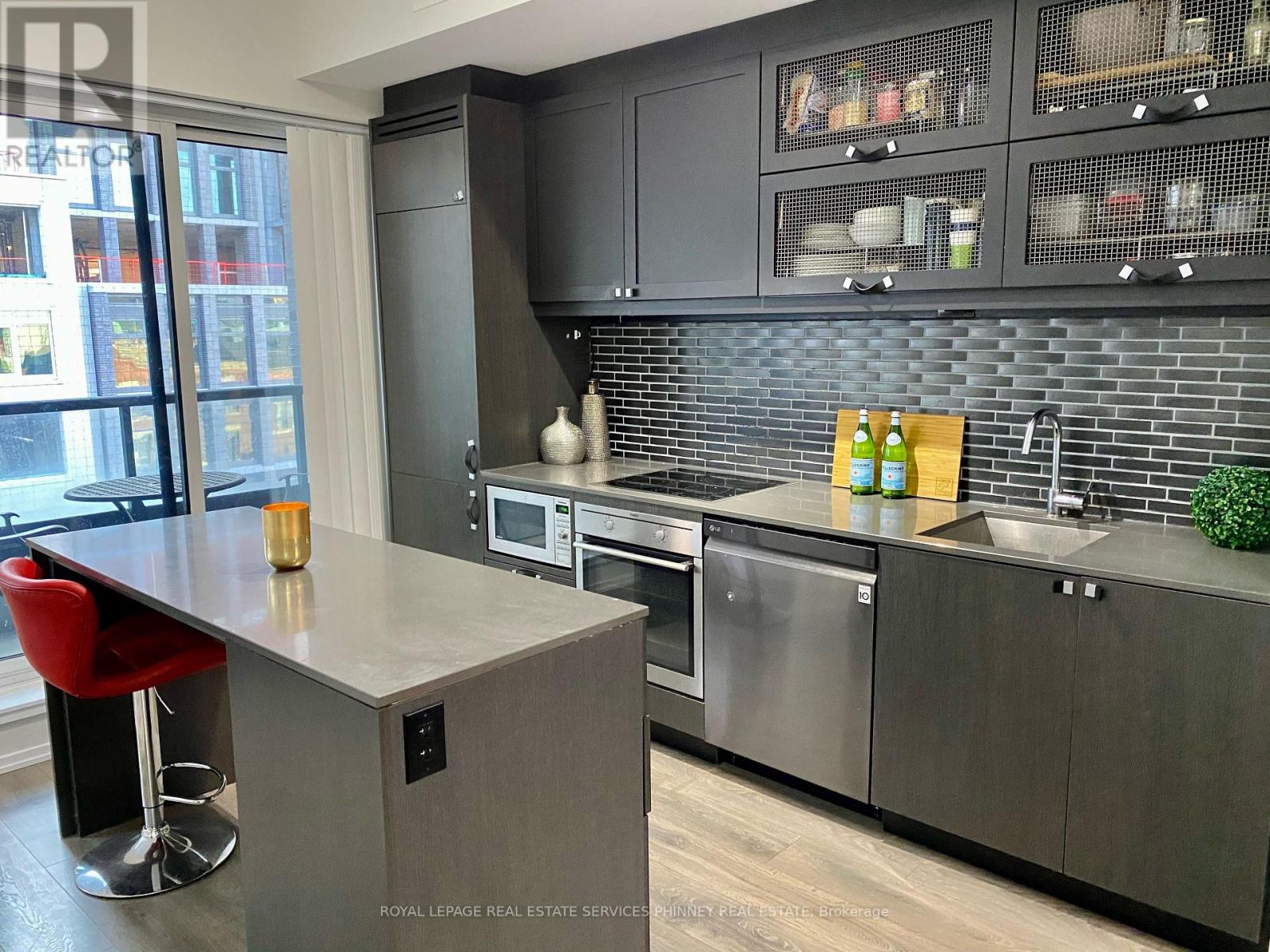 426 - 783 Bathurst Street, Toronto, Ontario  M5S 0A8 - Photo 1 - C12485361