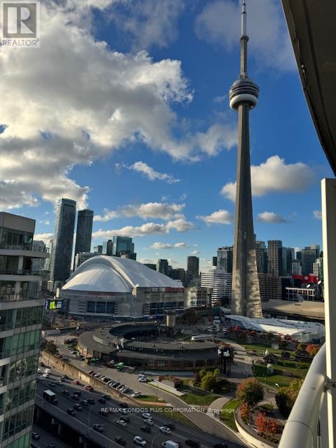 2311 - 218 Queens Quay W, Toronto, Ontario  M5J 2Y6 - Photo 13 - C12442182