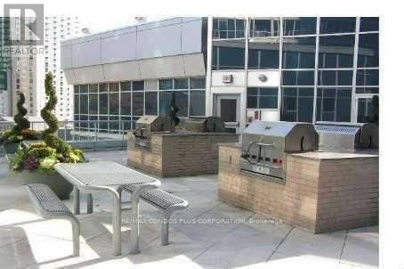 2311 - 218 Queens Quay W, Toronto, Ontario  M5J 2Y6 - Photo 18 - C12442182