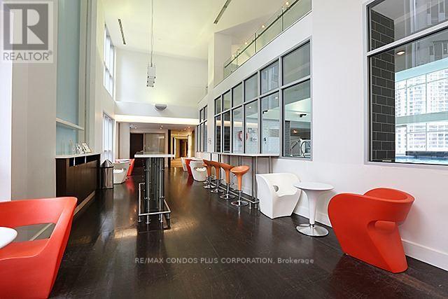 2311 - 218 Queens Quay W, Toronto, Ontario  M5J 2Y6 - Photo 19 - C12442182