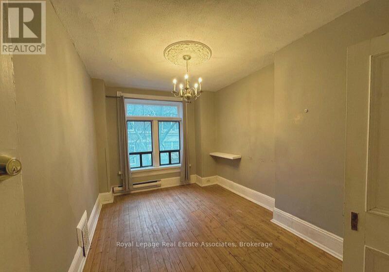 20 Mcgill Street, Toronto, Ontario  M5B 1H2 - Photo 4 - C12477571