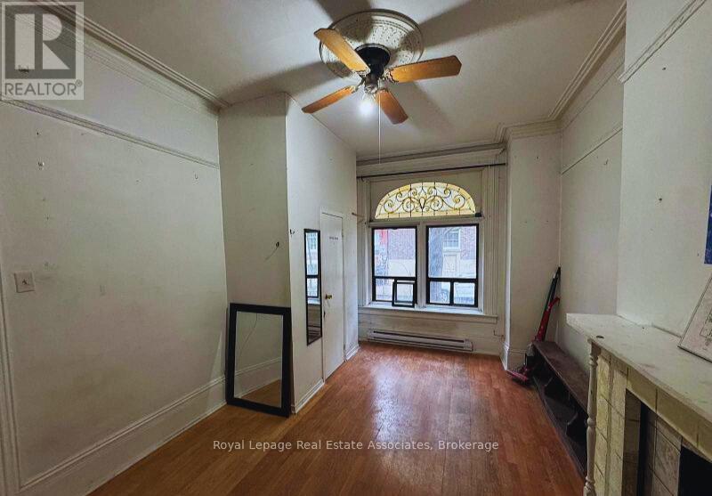 20 Mcgill Street, Toronto, Ontario  M5B 1H2 - Photo 5 - C12477571