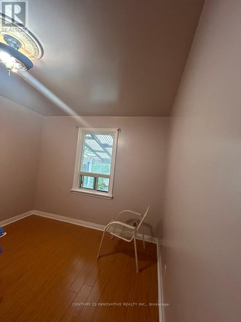 1837 Victoria Park, Toronto, Ontario  M1R 1T4 - Photo 6 - E12485802