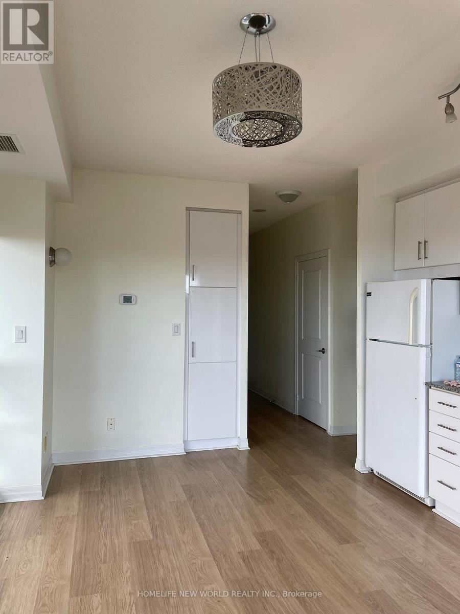 1905 - 30 Heron's Hill Way, Toronto, Ontario  M2J 0A7 - Photo 12 - C12463600