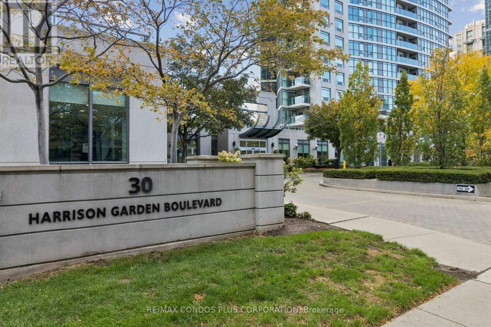 708 - 30 Harrison Garden Boulevard, Toronto, Ontario  M2N 7A9 - Photo 25 - C12475276