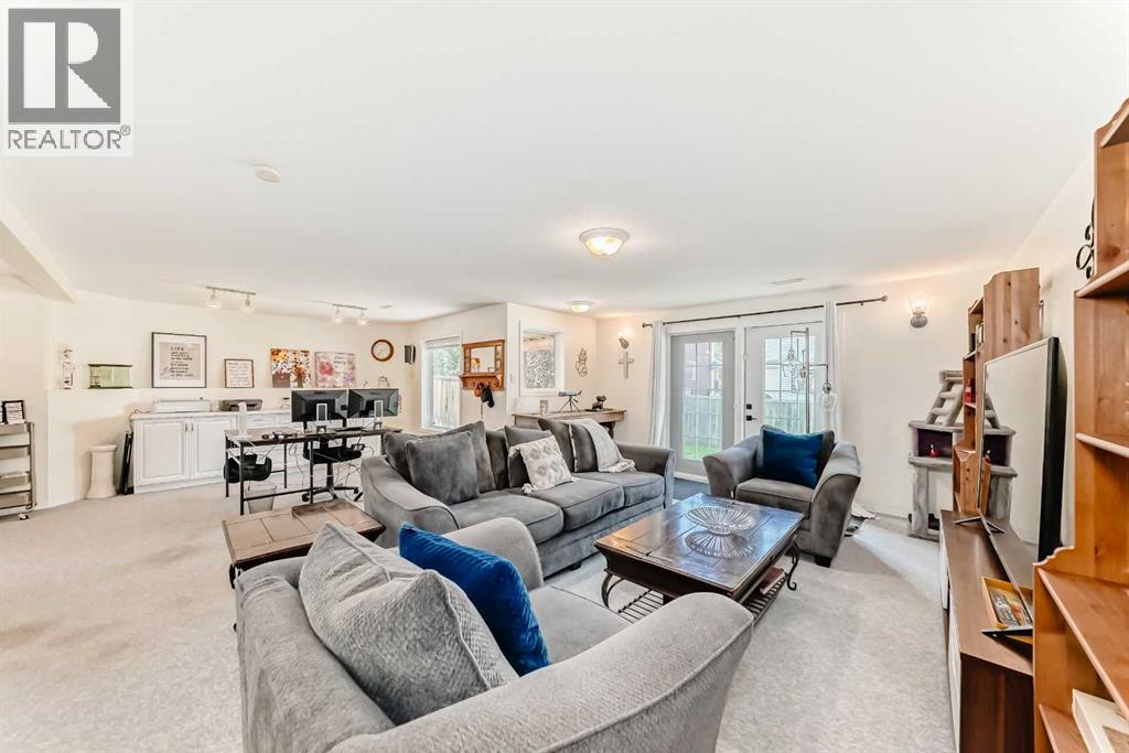 223 Cove Drive, Chestermere, Alberta  T1X 1E5 - Photo 40 - A2252451