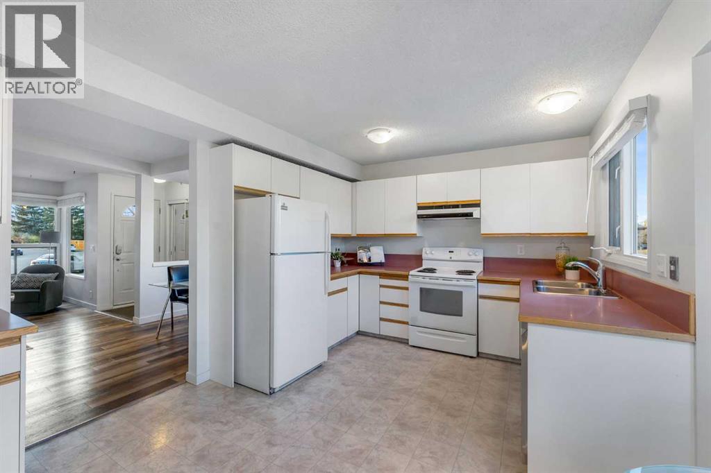 85 Summerfield Road Se, Airdrie, Alberta  T4B 1X8 - Photo 9 - A2263293