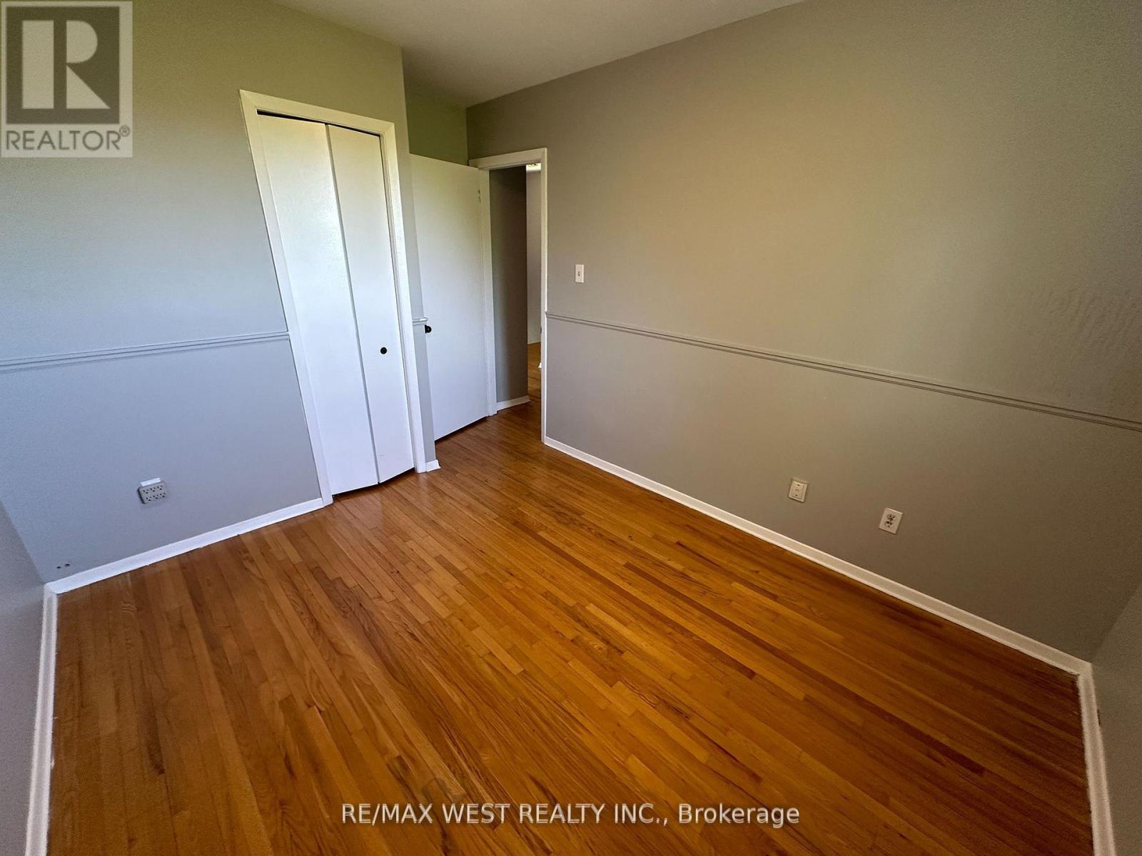 Upper - 152 Rainbow Drive, Vaughan, Ontario  L4L 2K7 - Photo 13 - N12438624