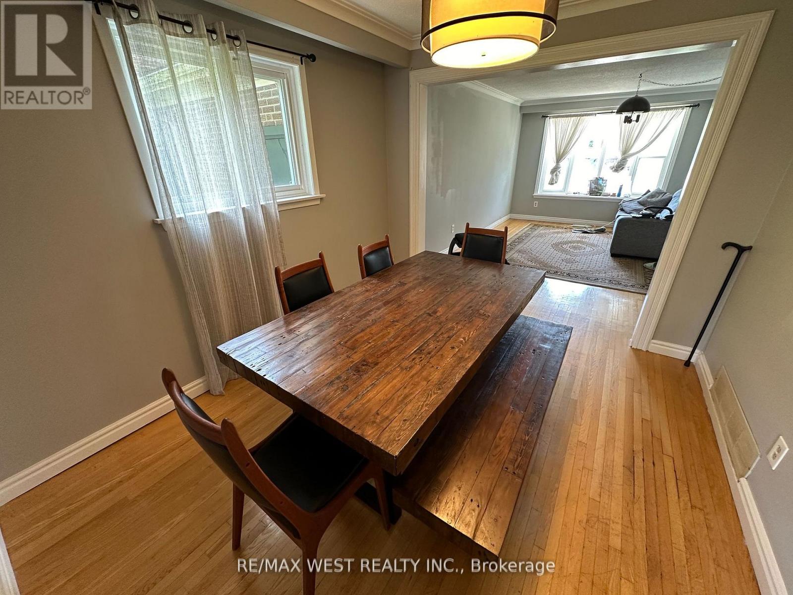 Upper - 152 Rainbow Drive, Vaughan, Ontario  L4L 2K7 - Photo 17 - N12438624