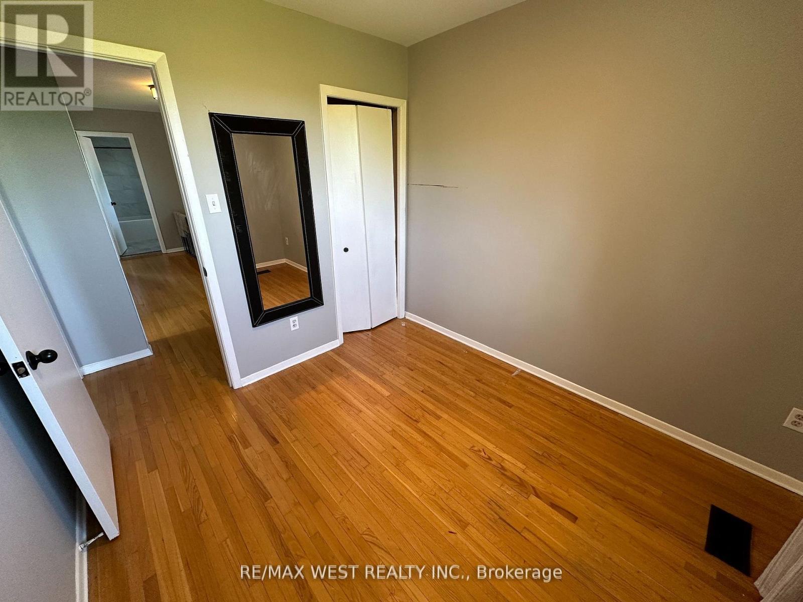 Upper - 152 Rainbow Drive, Vaughan, Ontario  L4L 2K7 - Photo 30 - N12438624