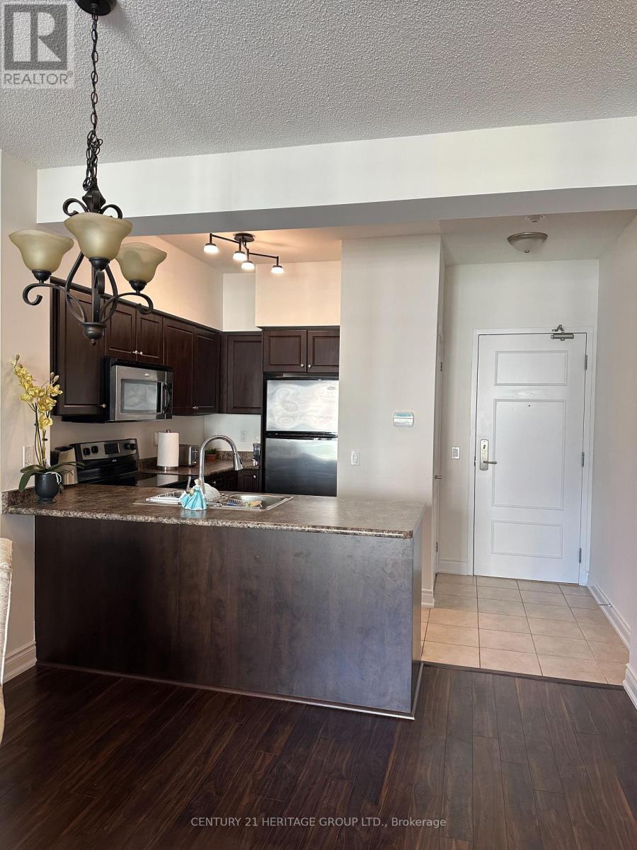 809 - 310 Red Maple Road, Richmond Hill, Ontario  L4C 0T7 - Photo 9 - N12466636