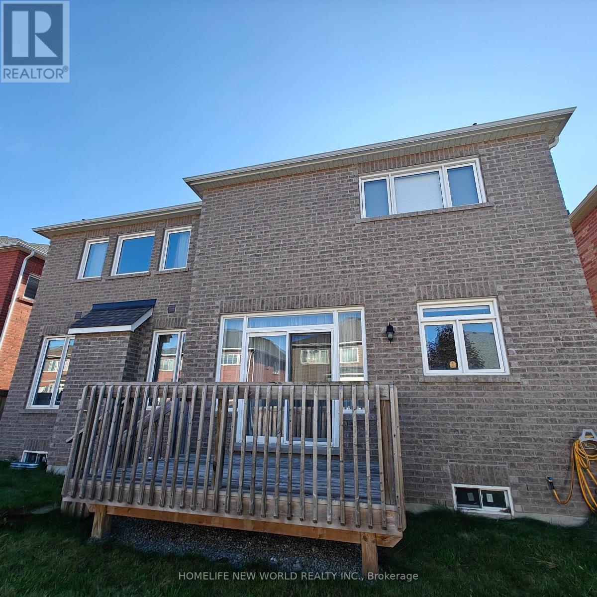 32 Citrine Drive, Bradford West Gwillimbury, Ontario  L3Z 0T5 - Photo 11 - N12487384