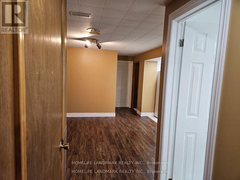 (Bsmt.) - 147 Fitzgibbon Avenue, Toronto, Ontario M1K 4A6 - Photo 21 - E12477437