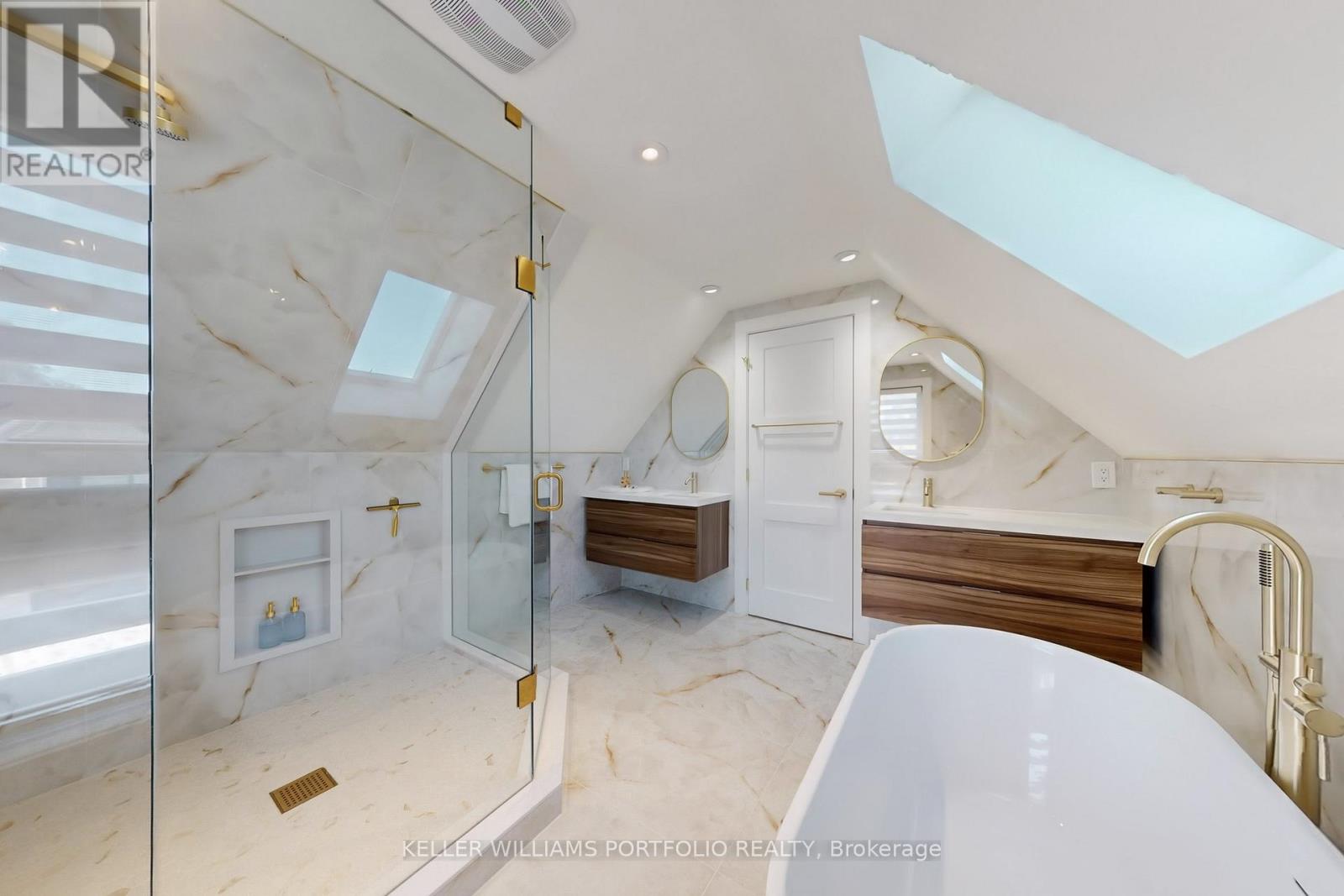 22 Pitt Avenue, Toronto, Ontario  M1L 2R1 - Photo 23 - E12485159