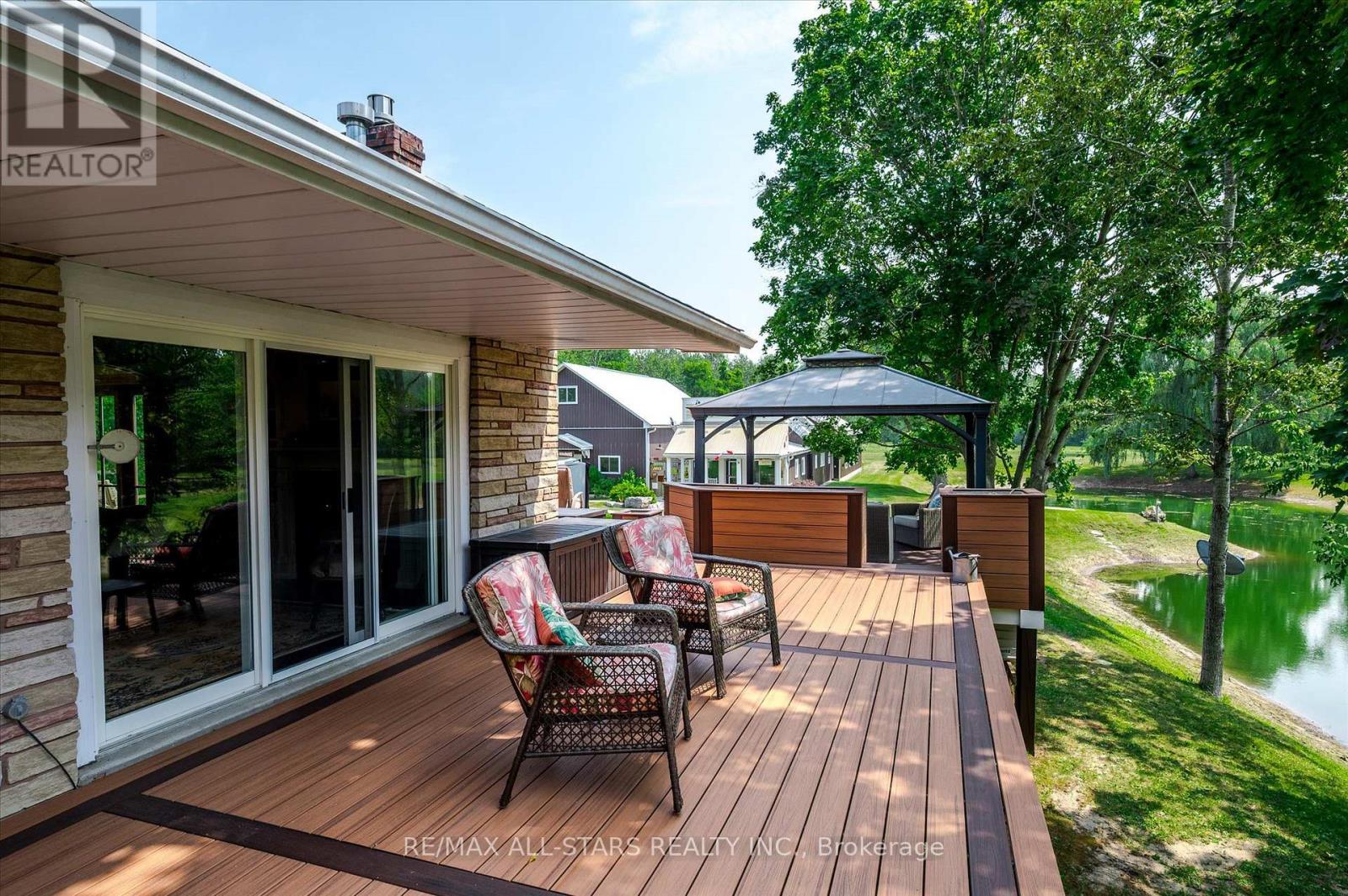 5427 Ravenshoe Road, East Gwillimbury, Ontario  L0E 1R0 - Photo 23 - N12336382