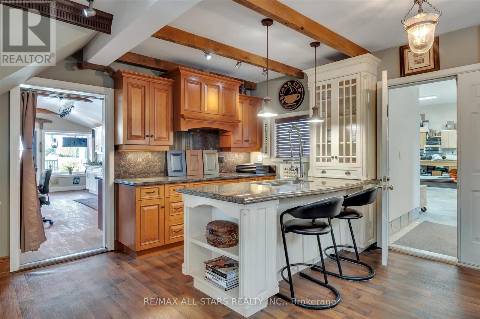 5427 Ravenshoe Road, East Gwillimbury, Ontario  L0E 1R0 - Photo 49 - N12336382