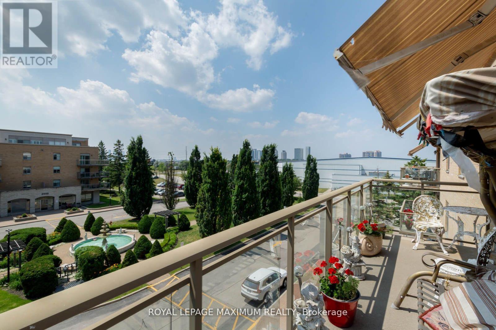 408 - 2506 Rutherford Road, Vaughan, Ontario  L4K 5N4 - Photo 22 - N12481023