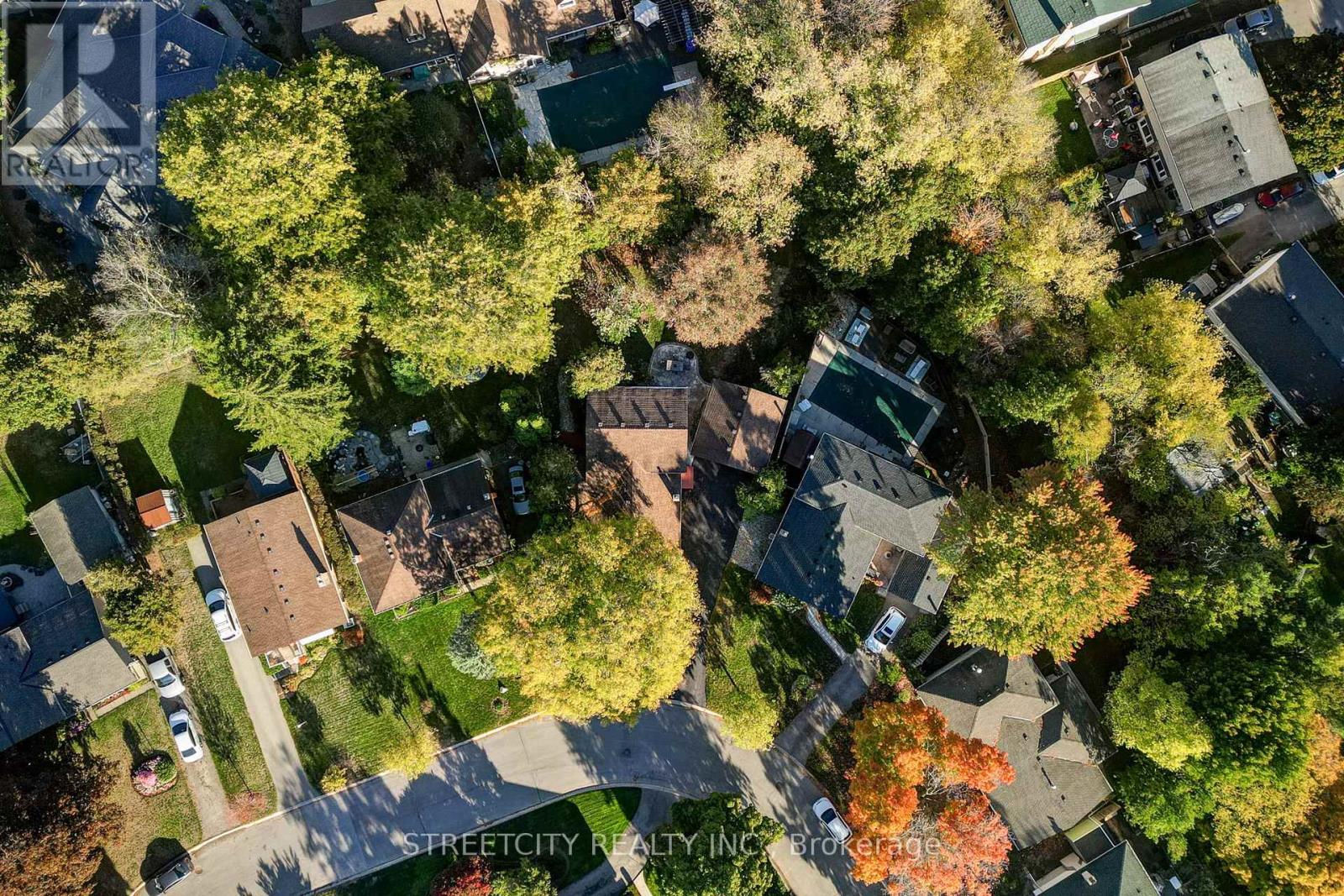 71 Glenburnie Crescent, London North, Ontario  N5X 2A1 - Photo 42 - X12473458