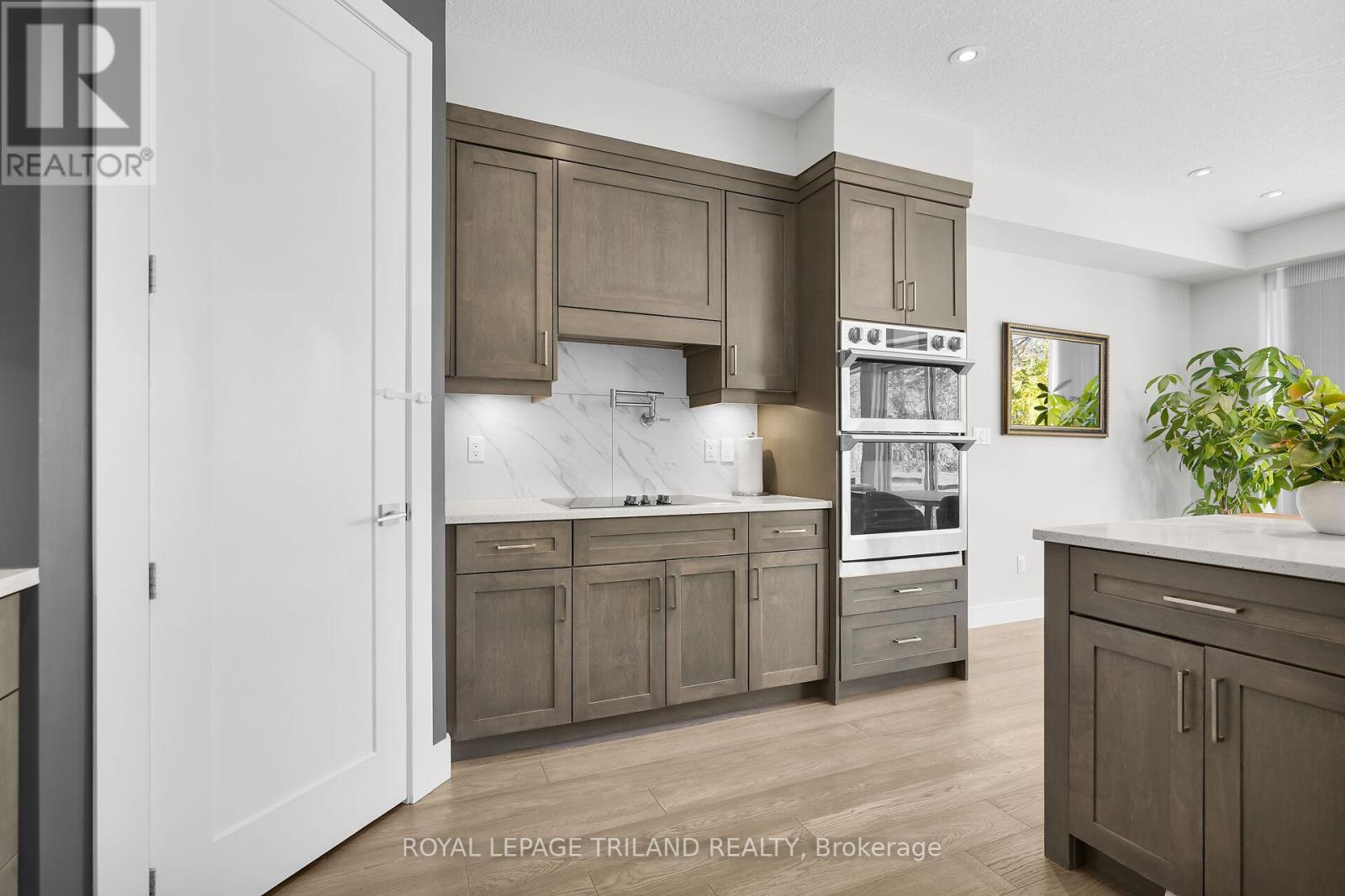 1422 Lawson Road, London North, Ontario  N6G 0E2 - Photo 11 - X12487738