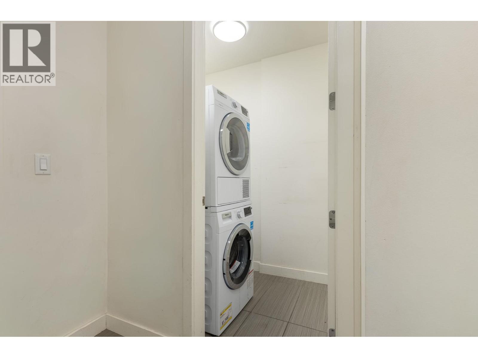 218 3333 Main Street, Vancouver, British Columbia  V5V 3M8 - Photo 15 - R3063132