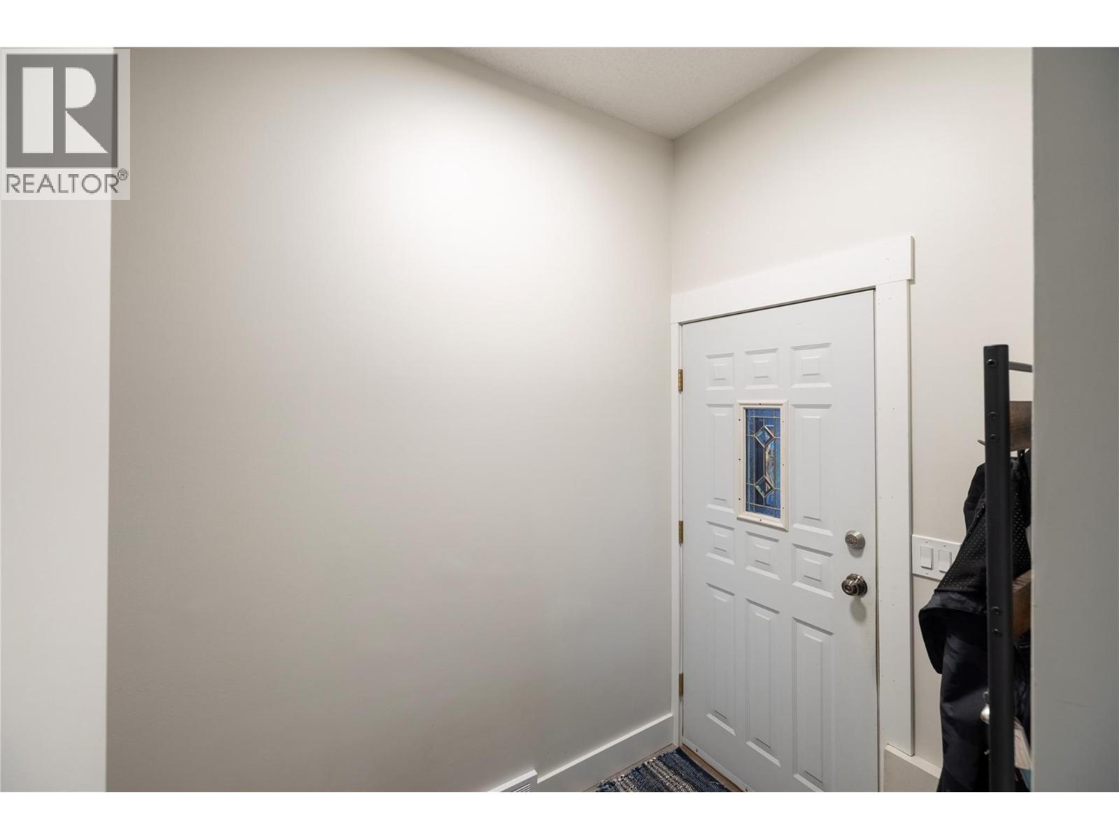 6454 Holbrook Road, Vernon, British Columbia  V1B 3T6 - Photo 35 - 10367096