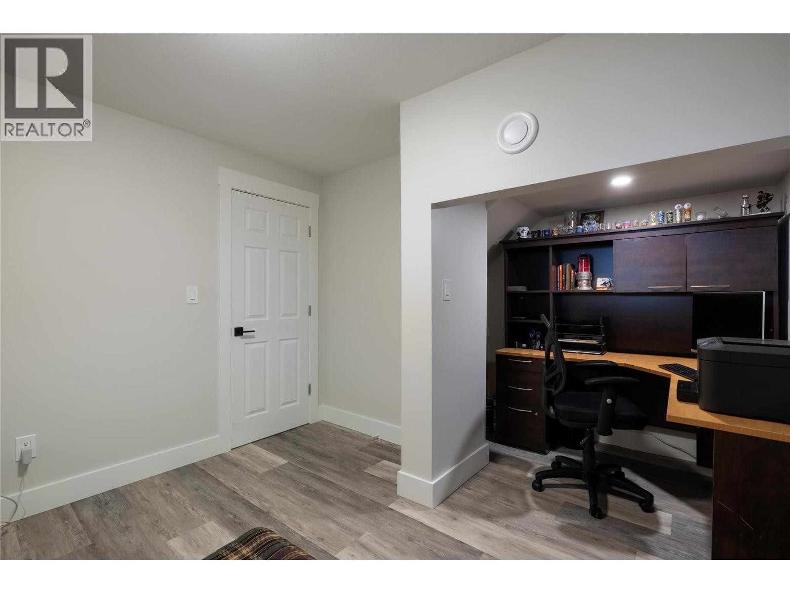 6454 Holbrook Road, Vernon, British Columbia  V1B 3T6 - Photo 44 - 10367096