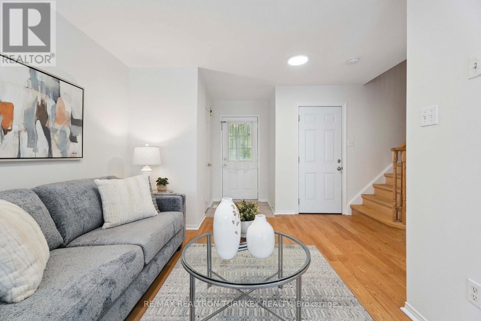 83 Pickett Crescent, Barrie, Ontario  L4N 8C1 - Photo 18 - S12466329