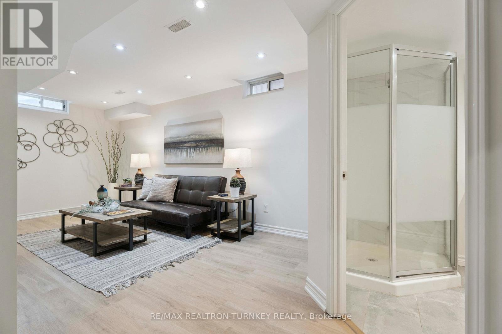 83 Pickett Crescent, Barrie, Ontario  L4N 8C1 - Photo 32 - S12466329