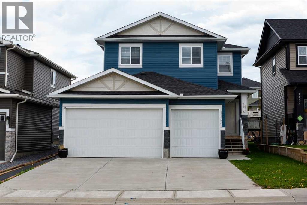 1133 Iron Landing Way, Crossfield, Alberta