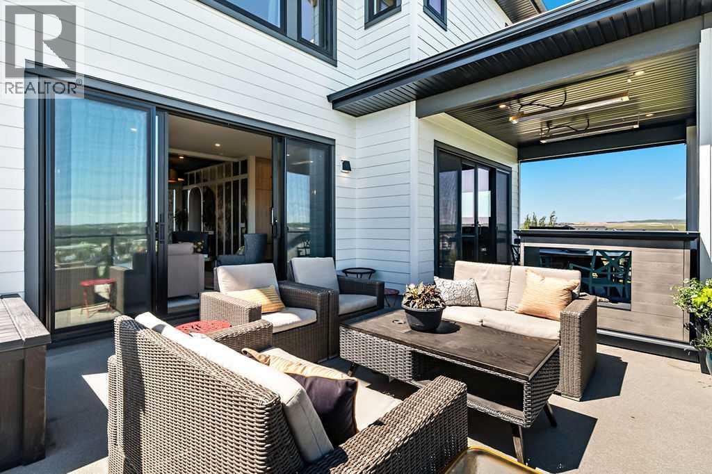 10 Westmount Point, Okotoks, Alberta  T1S 0K6 - Photo 7 - A2247694