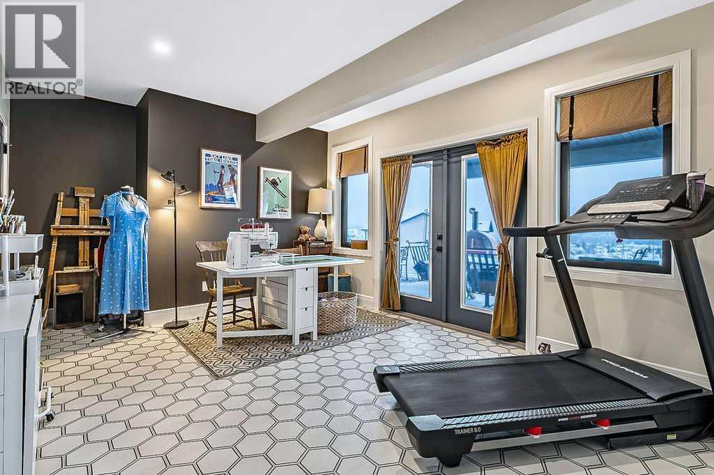 10 Westmount Point, Okotoks, Alberta  T1S 0K6 - Photo 40 - A2247694