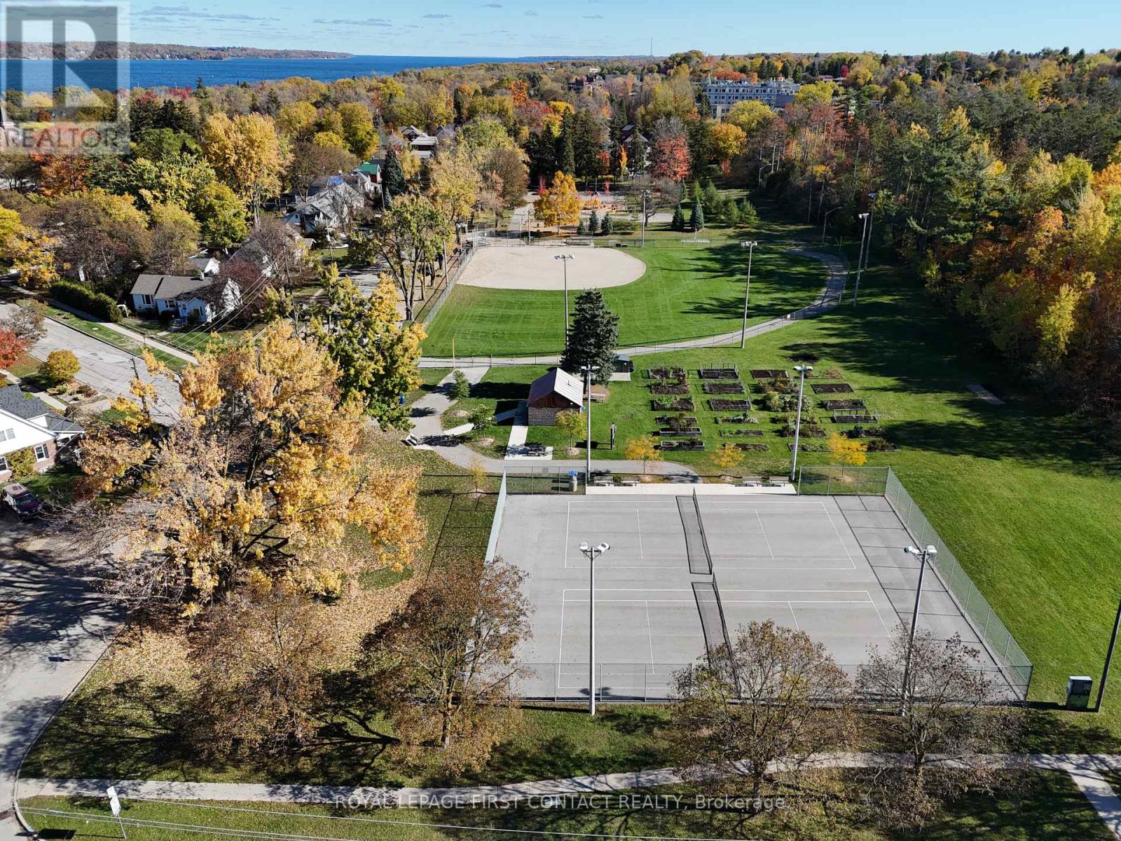 25 Holgate Street, Barrie (Allandale), Ontario  L4N 2T6 - Photo 47 - S12486413