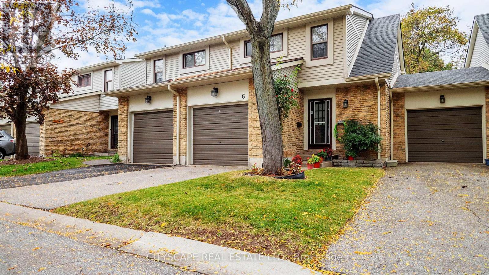 6 - 2701 Aquitaine Avenue, Mississauga, Ontario  L5N 2H7 - Photo 2 - W12482466