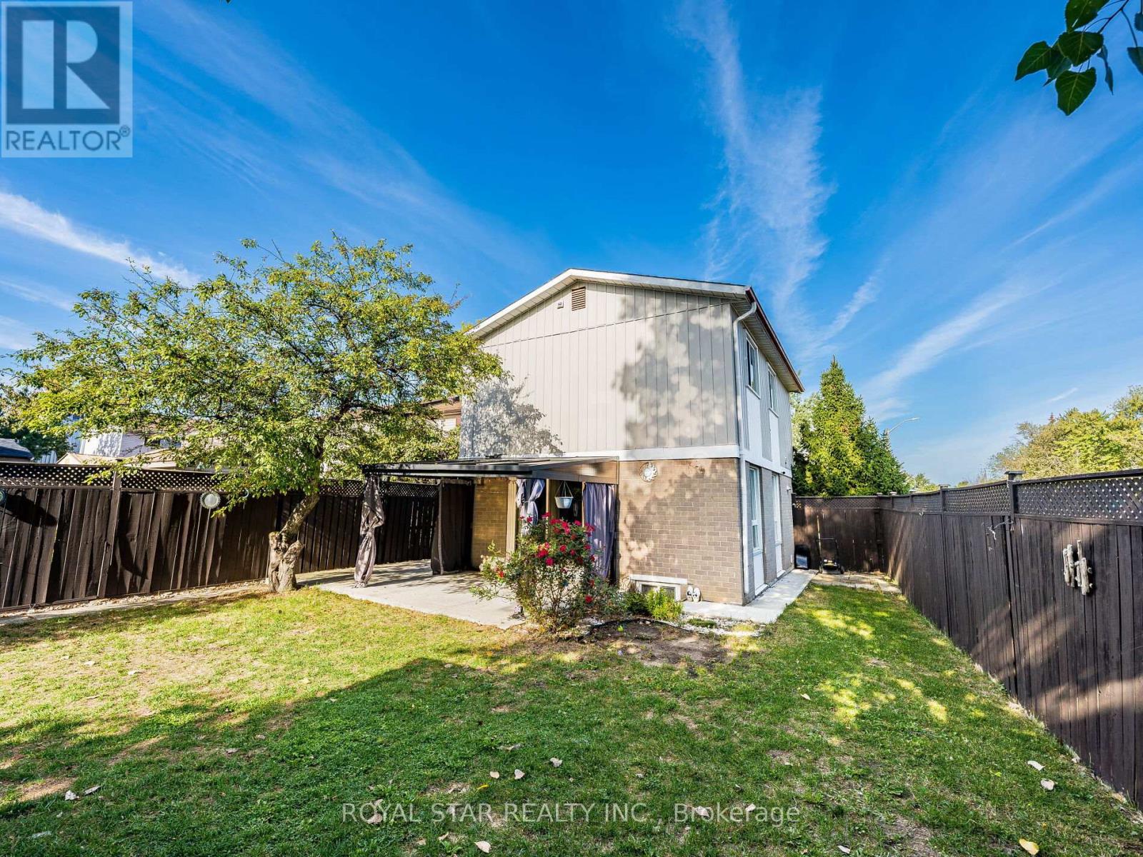 1 Gold Finch Court, Brampton, Ontario  L6S 2K7 - Photo 44 - W12436656